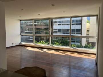 Ótima localização - Apaixonante apartamento 3 quartos (1 suíte) em charmosa rua de Ipanema - RPAP30122