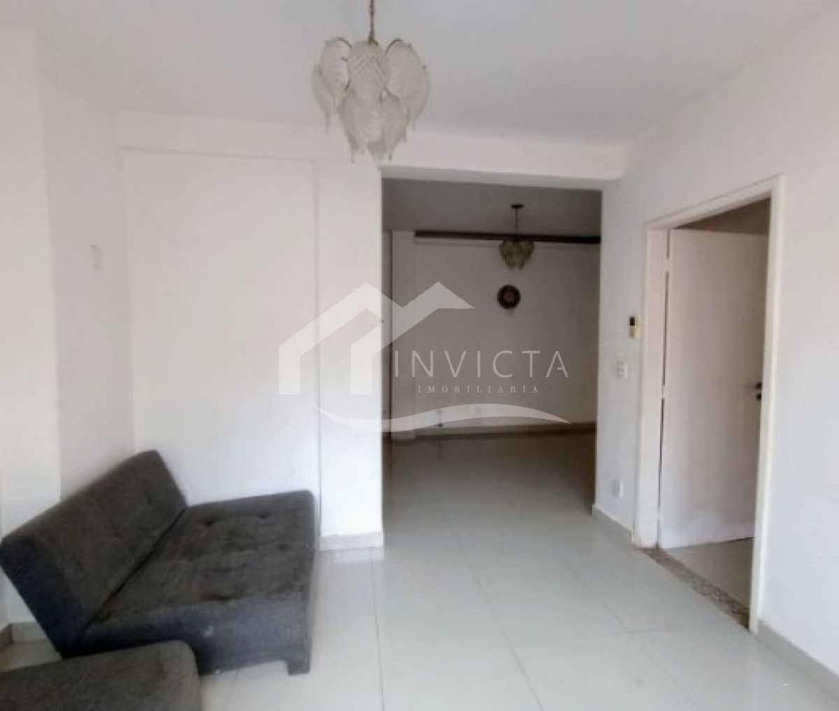 Sala - 9