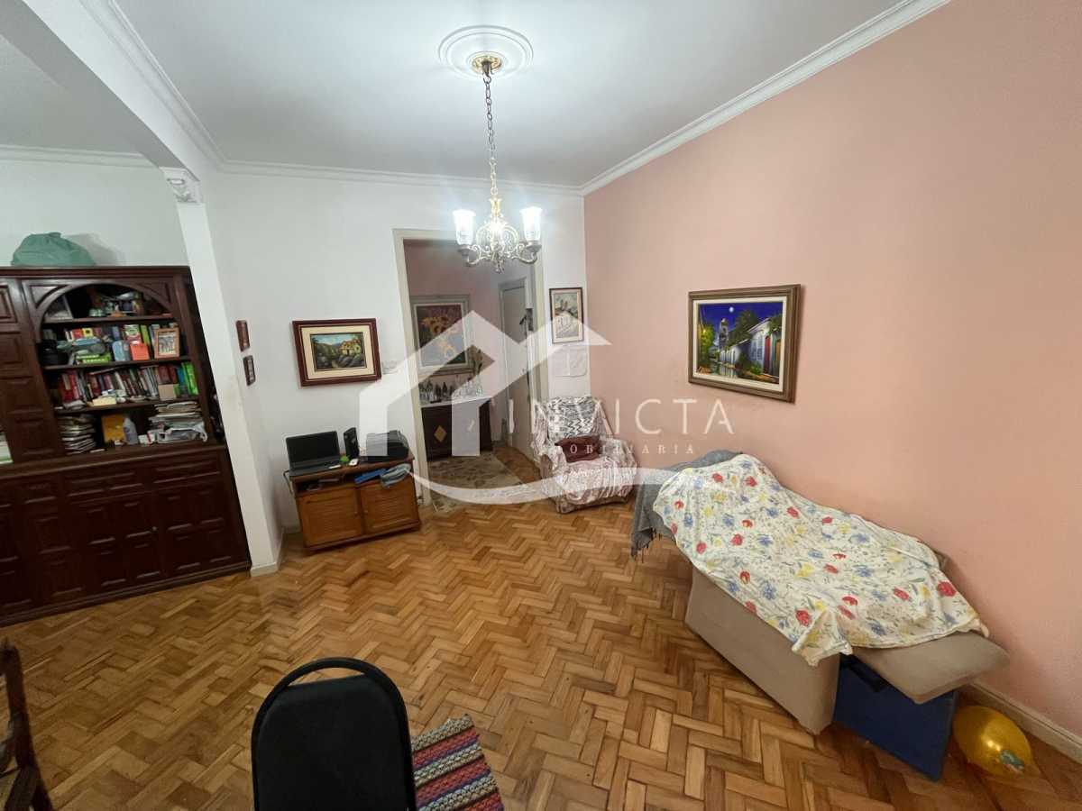 6521_G1743511680 - 23