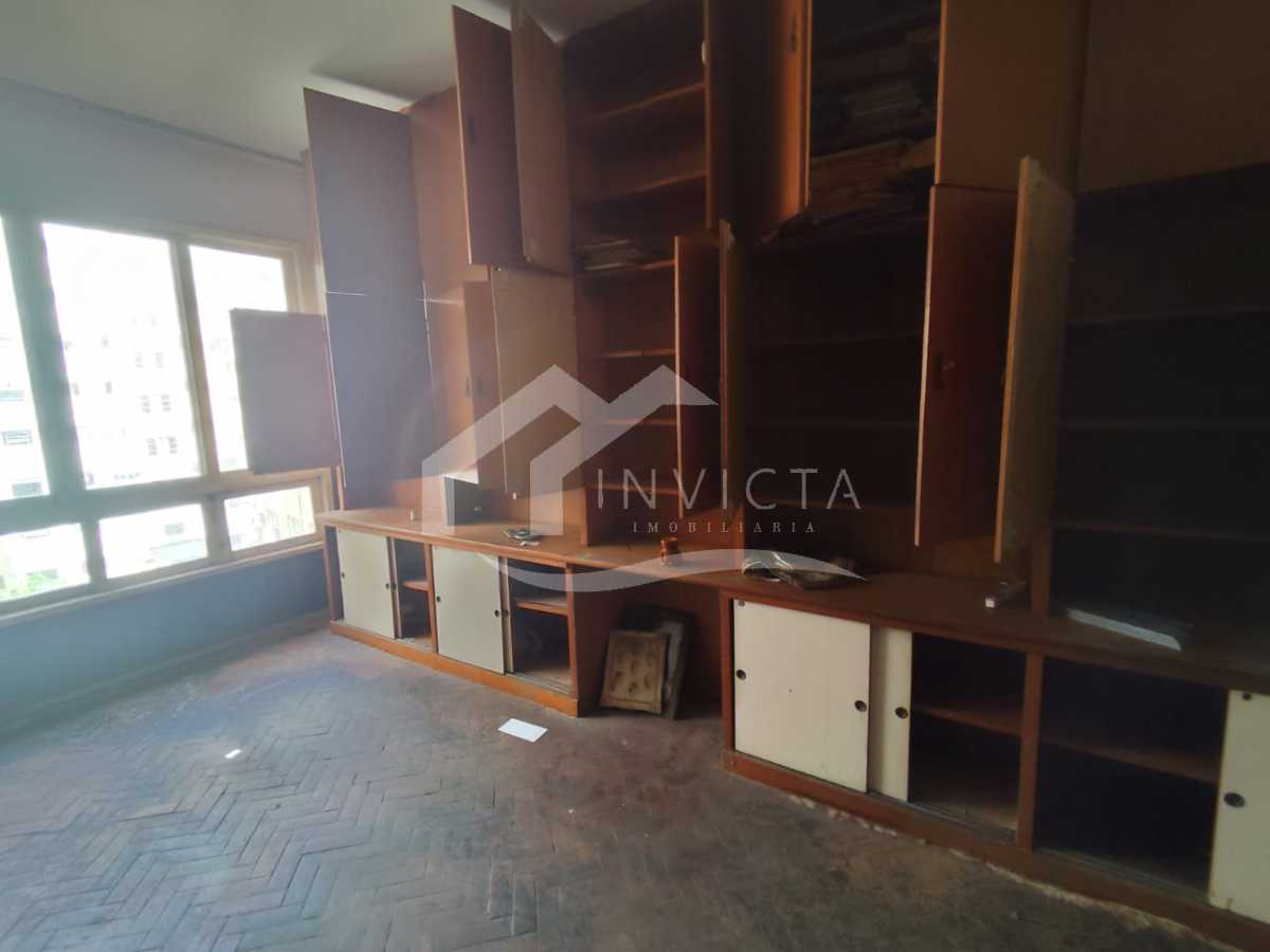 Imperdível - EXCELENTE 3 QUARTOS COM VAGA E VISTA MAR NA QUADRA DA PRAIA - FCAP31588