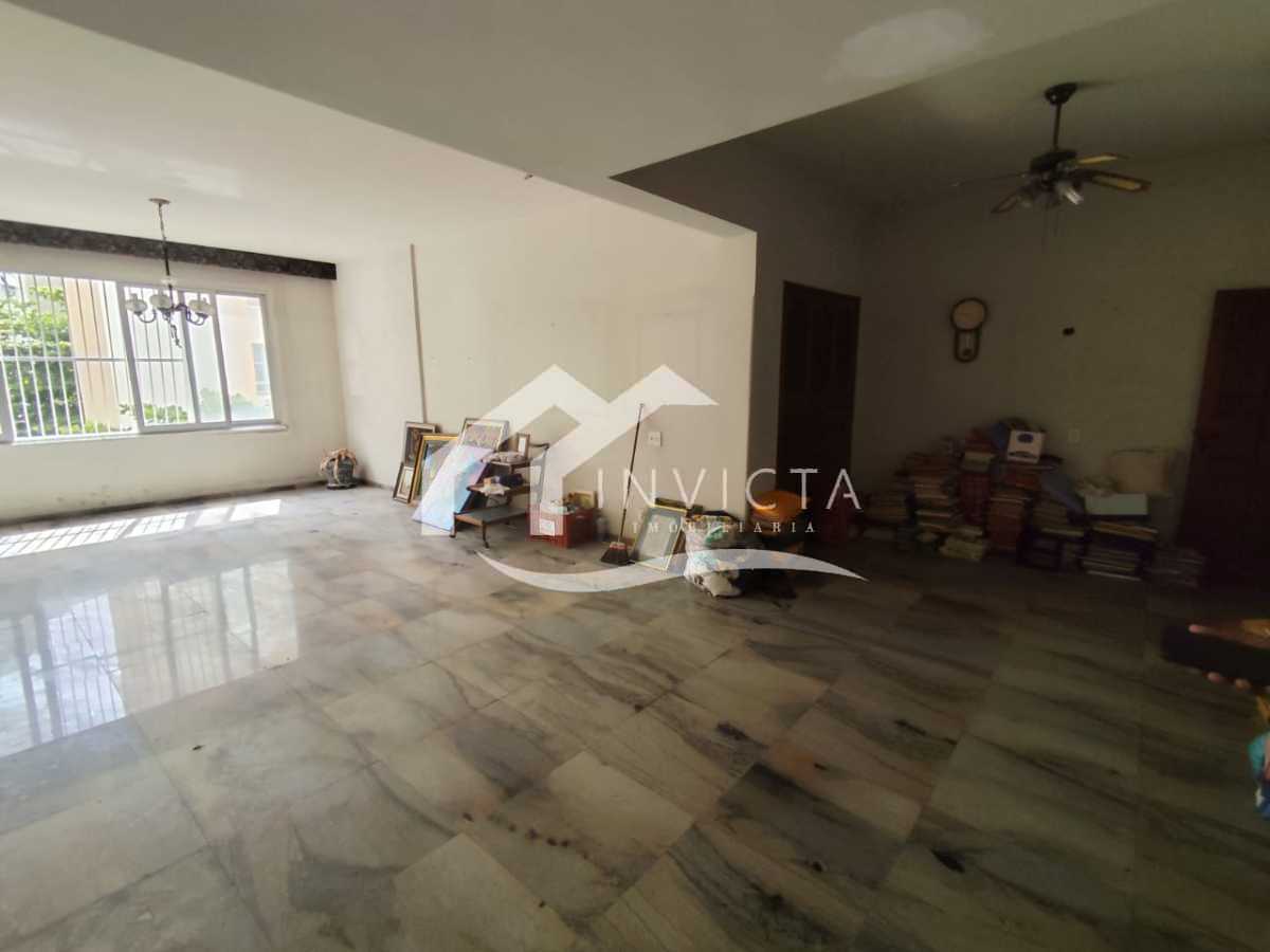 Imperdível - EXCELENTE 3 QUARTOS COM VAGA E VISTA MAR NA QUADRA DA PRAIA - FCAP31588