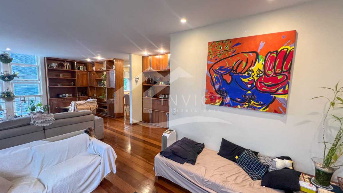 Conheça WhatsApp Image 2025-04-17 at 1 do imóvel - Exclusividade em Ipanema – Apartamento Frontal com 195 m², 4 Quartos, 2 Suítes e 2 Vagas! - RPAP50004 - 2 WhatsApp Image 2025-04-17 at 1 - 2