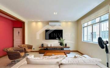 Imperdível - Incrível apartamento original 3 quartos revertido para 2 com vaga na escritura no coração de Ipanema!! - IPAP20005