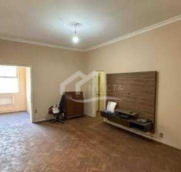 Ótima localização - espaçoso apartamento de quatro quartos no posto 5!!!!! - RPAP40051