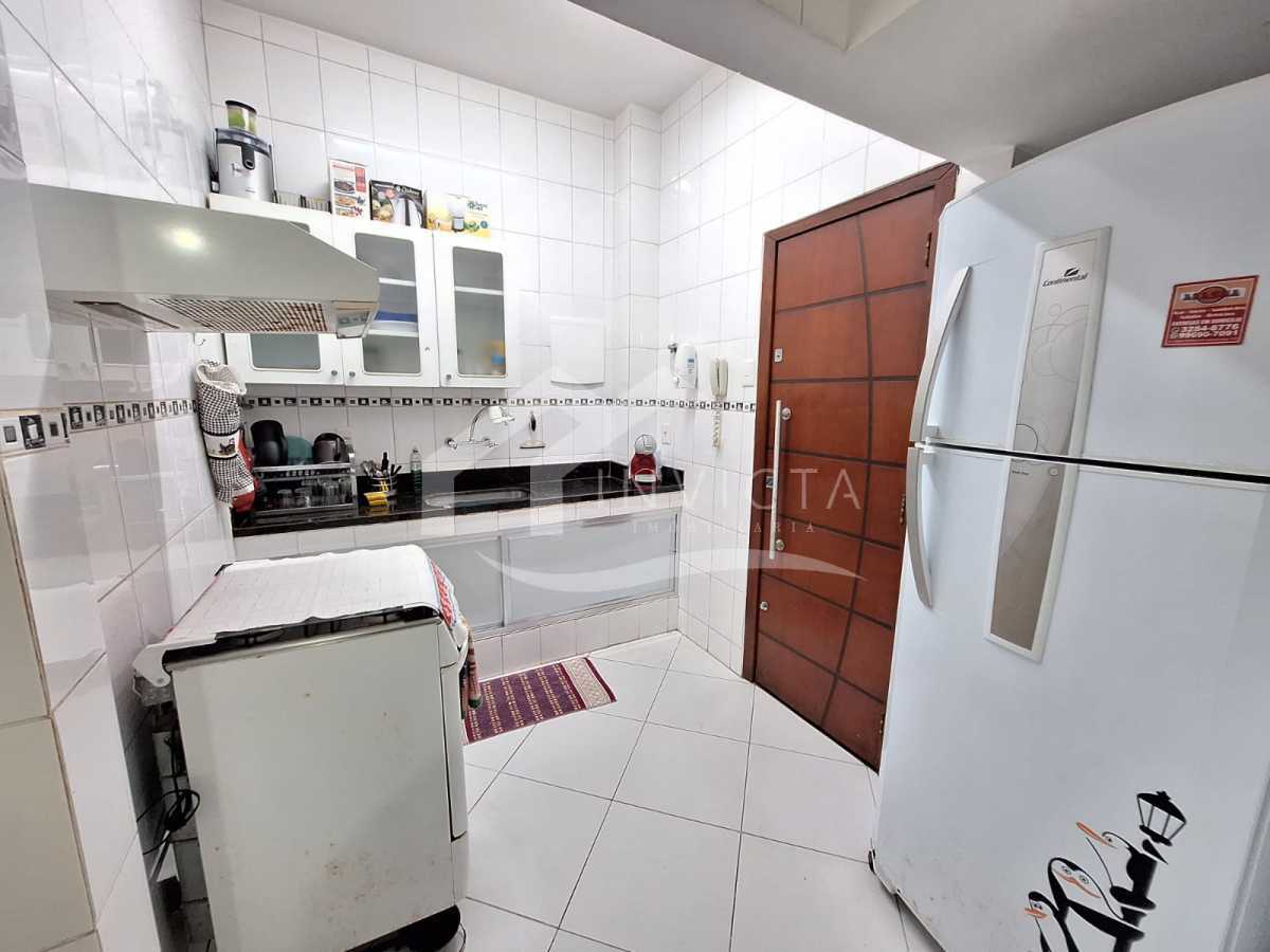 Conheça WhatsApp Image 2025-04-30 at 1 do imóvel - EXCELENTE APARTAMENTO DE 3 QUARTOS, SUÍTE, SALA AMPLA E COM 2 VARANDAS AMPLAS. APARTAMENTO BEM LOCALIZADO PERTO DO METRO, BANCOS E DIVERÇOS COMERCIOS. HÁ UMA QUADRA DA PRAIA. - FLAA30002 - 6 WhatsApp Image 2025-04-30 at 1 - 6