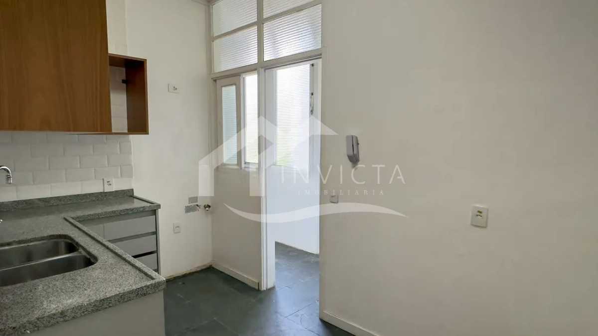 ee456c611bfa4a0287516531dcc00d - 21