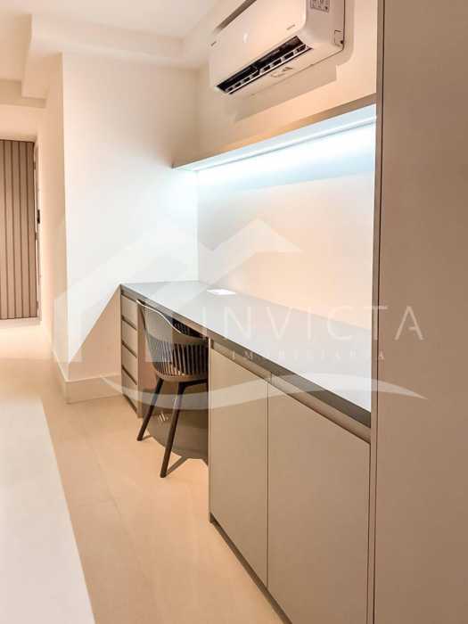 Conheça Sala do imóvel - 3 QUARTOS REFORMADO, COM VARANDA E VAGA NA ESCRITURA, NO LEBLON!!! - IPAP30011 - 8 Sala - 8