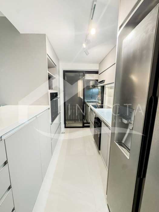 Conheça Cozinha do imóvel - 3 QUARTOS REFORMADO, COM VARANDA E VAGA NA ESCRITURA, NO LEBLON!!! - IPAP30011 - 14 Cozinha - 14