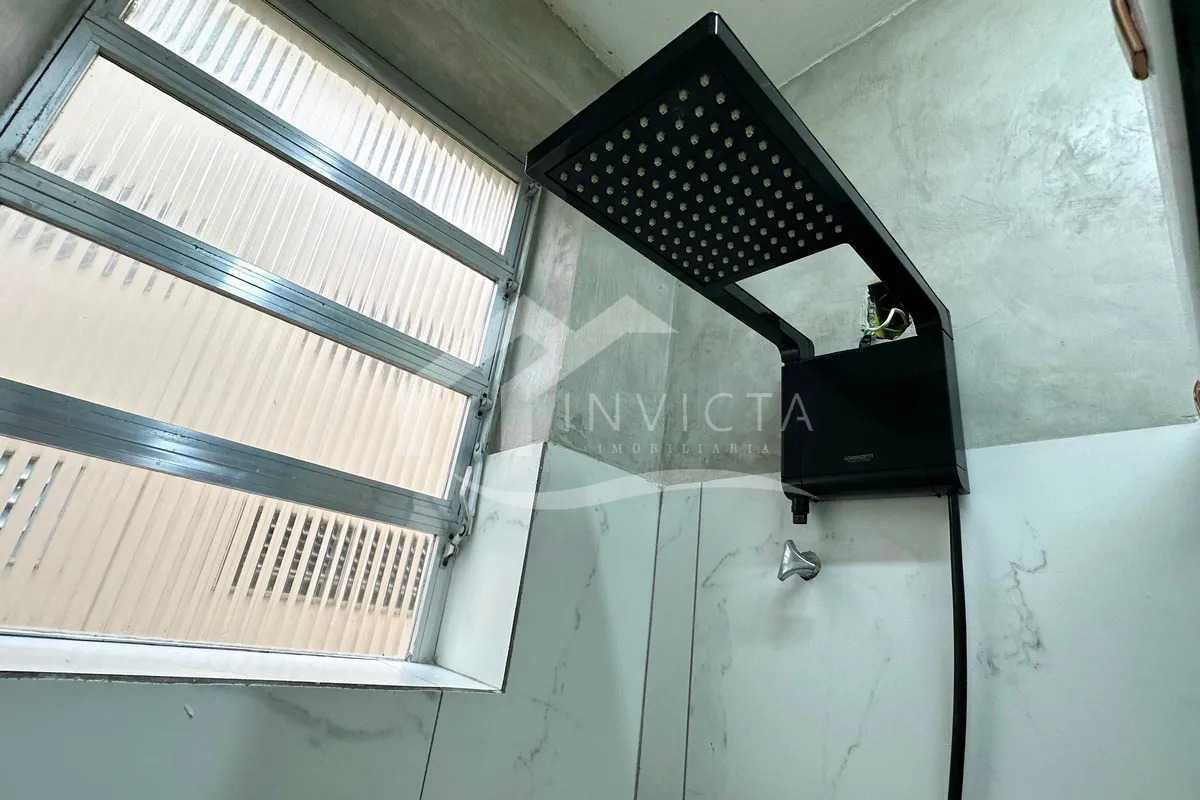Ótima localização - INCRIVEL CONJUGADO REVESTIDO PARA QUARTO E SALA TUDO REFORMADO!!!! - FCKI10541