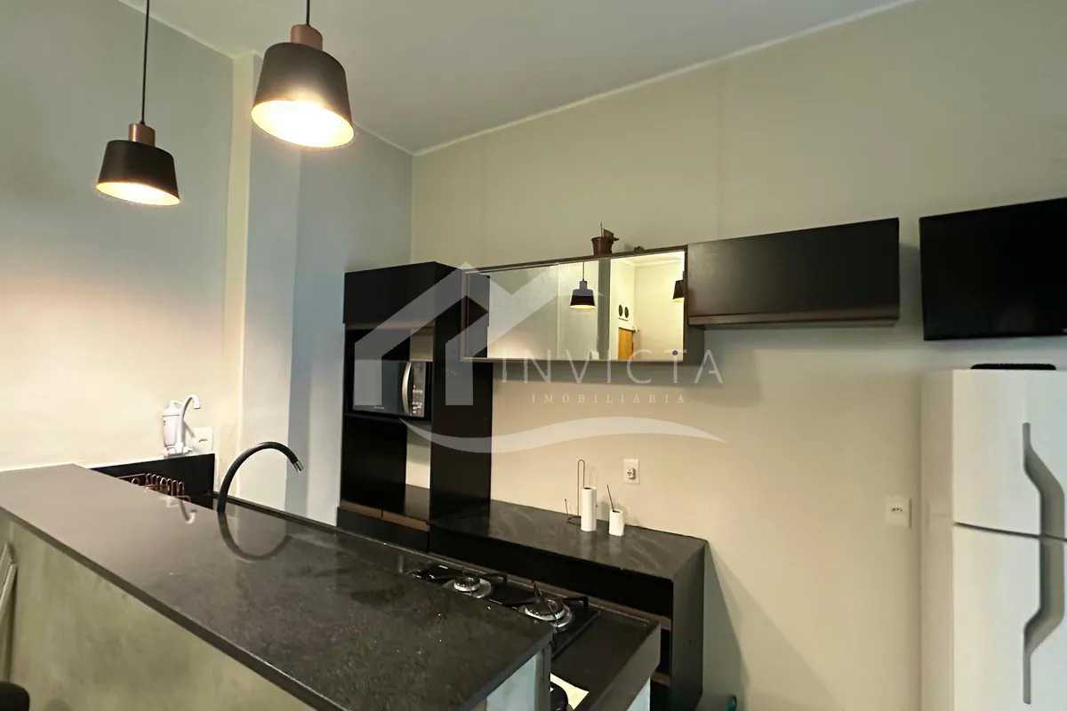 Ótima localização - INCRIVEL CONJUGADO REVESTIDO PARA QUARTO E SALA TUDO REFORMADO!!!! - FCKI10541