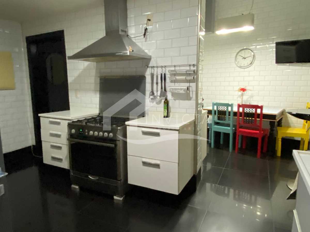 Imperdível - Excelente 3 quartos na quadra da praia - FCAP31600