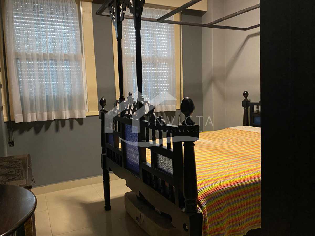 Imperdível - Excelente 3 quartos na quadra da praia - FCAP31600