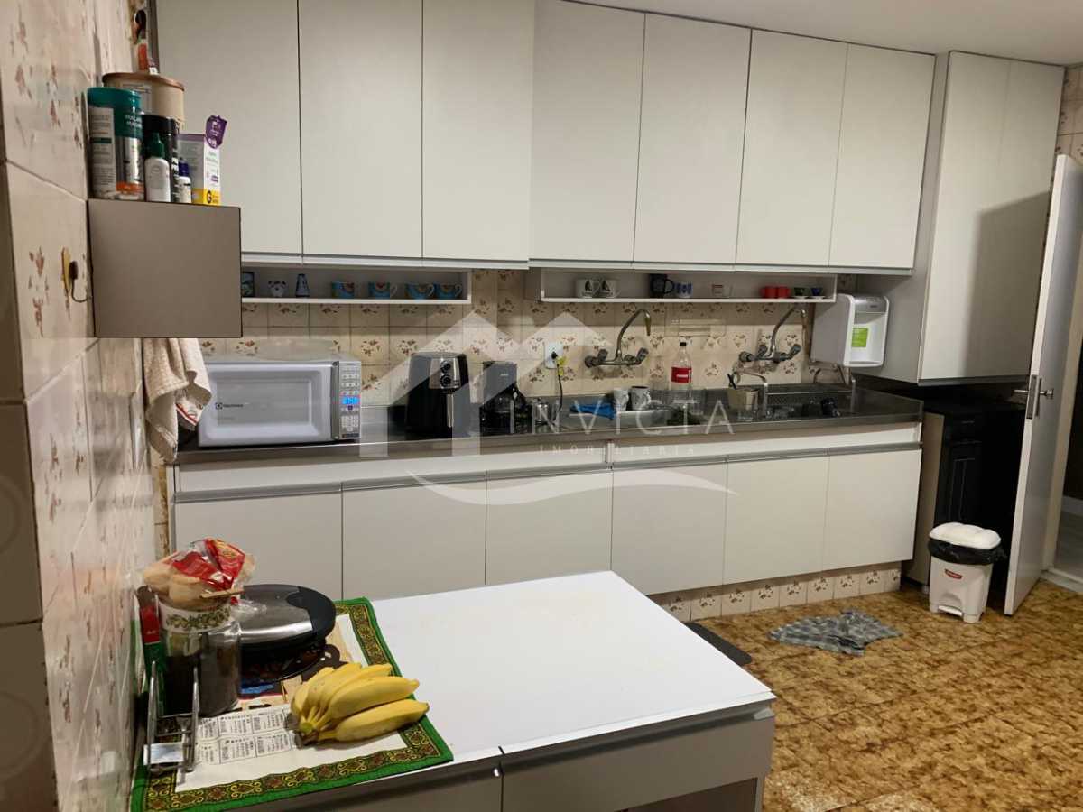 77493aac-8caf-4119-aa9a-69aba7 - 12