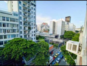Ótima localização - EXCELENTE QUARTO E SALA EM BOTAFOGO - FCAP11703