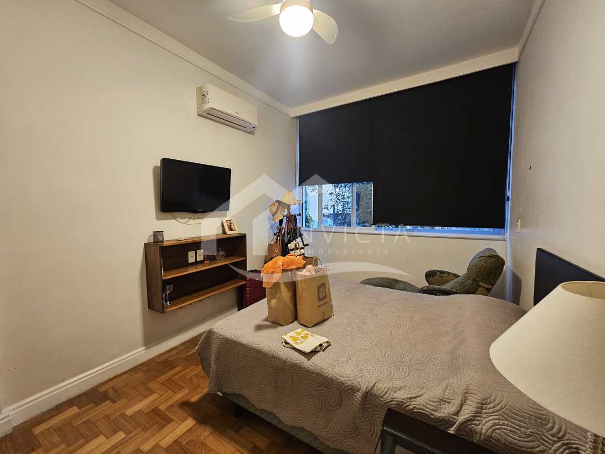 Imperdível - Esplêndido apartamento luxuoso, reformado e muito bem localizado em rua nobre do posto 6 - FCAP40234