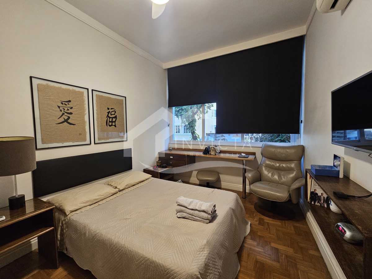 Imperdível - Esplêndido apartamento luxuoso, reformado e muito bem localizado em rua nobre do posto 6 - FCAP40234