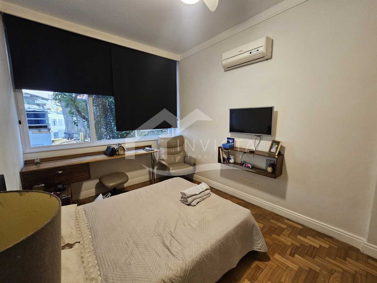 Imperdível - Esplêndido apartamento luxuoso, reformado e muito bem localizado em rua nobre do posto 6 - FCAP40234