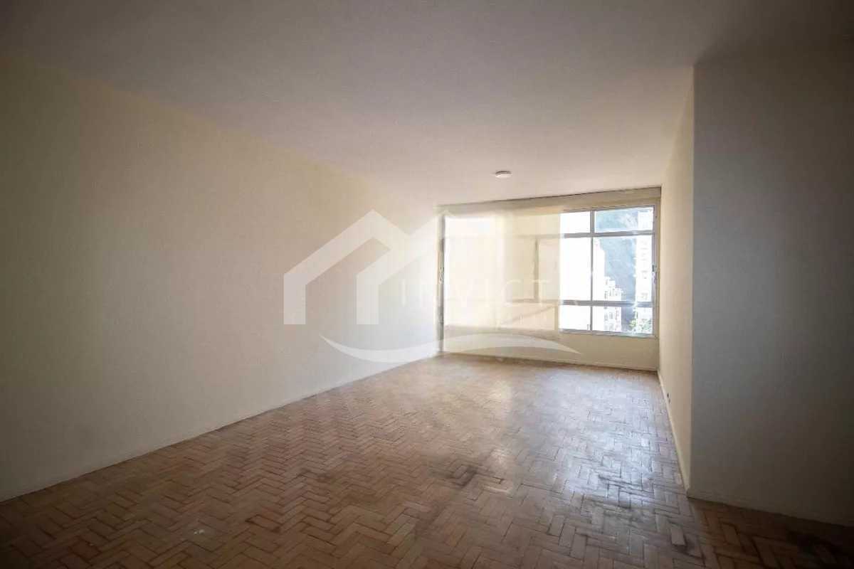 WhatsApp Image 2025-05-12 at 1 - 6