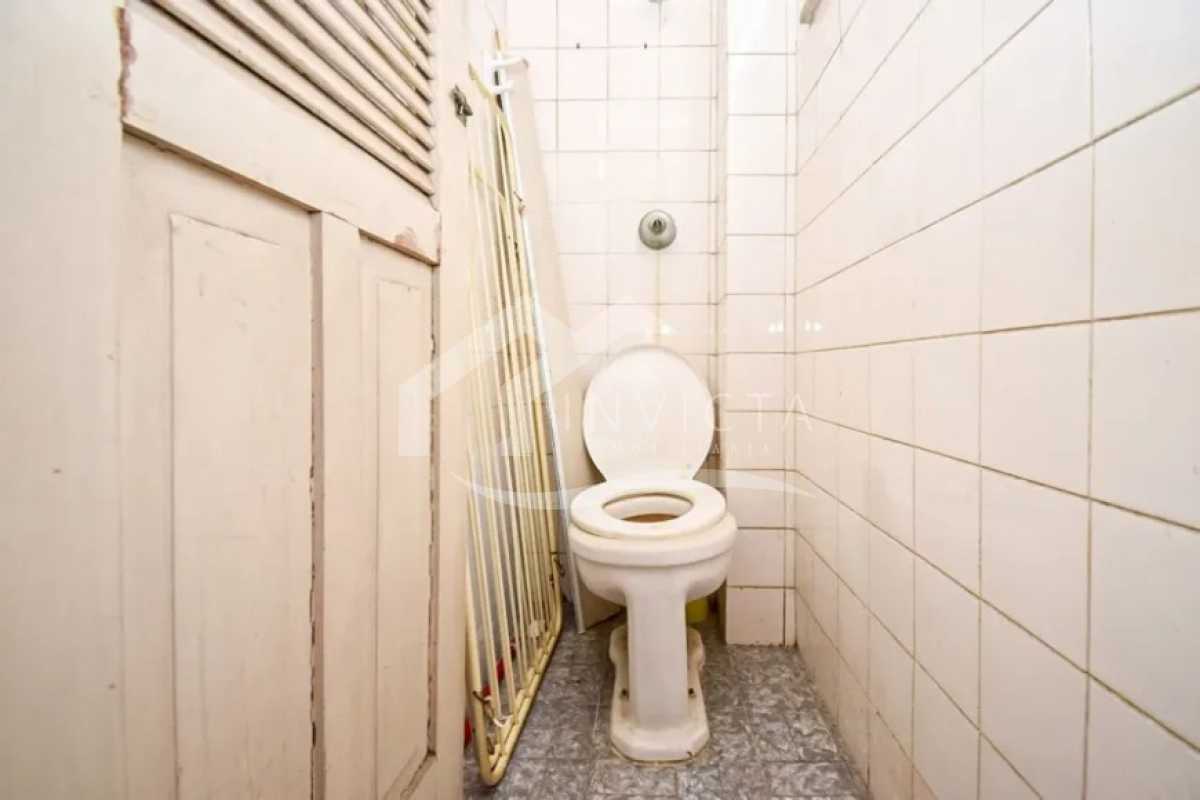 Banheiro de serviço - 28