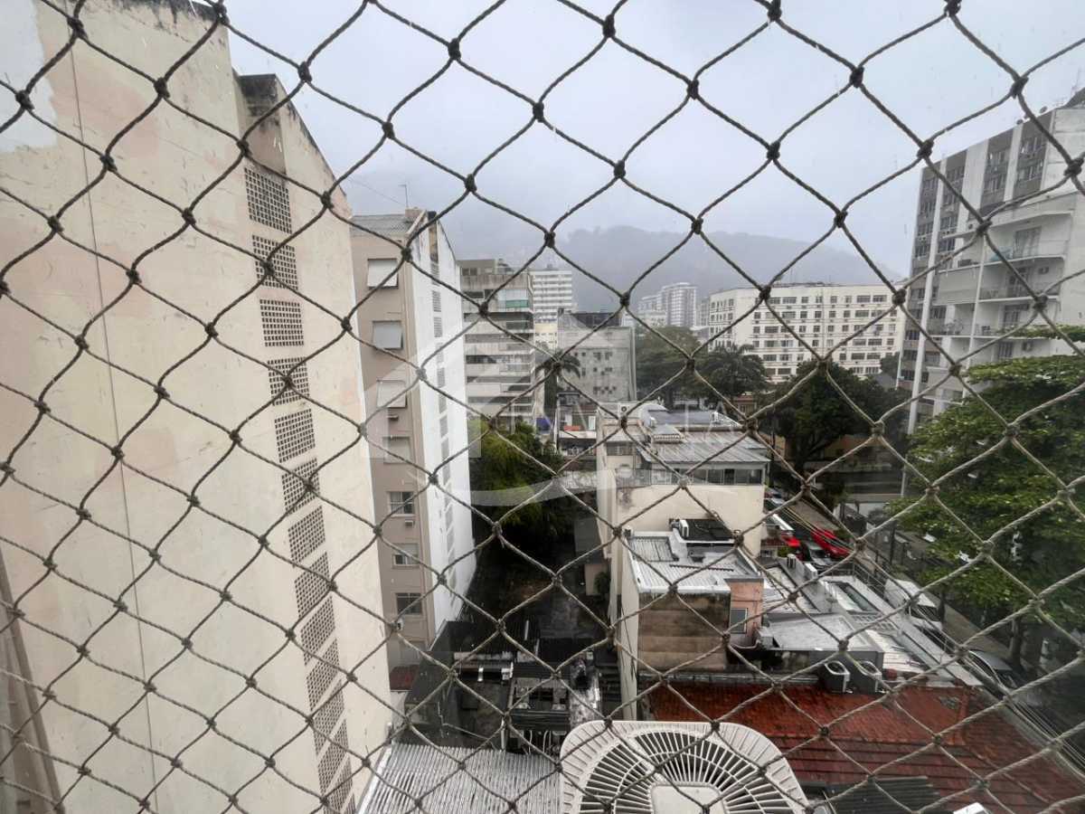 Imperdível - APARTAMENTO DE DOIS QUARTOS TODO REFORMADO EM BOTAFOGO!!! - FLAP20052