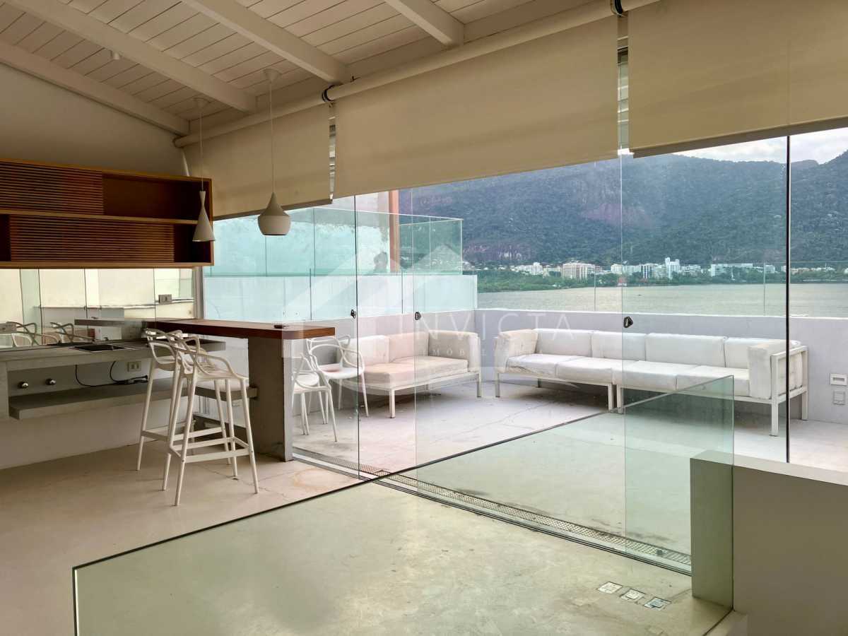 Conheça 1 do imóvel - Cobertura duplex reformada com vista Lagoa e Cristo - IPCO10001 - 2 1 - 2