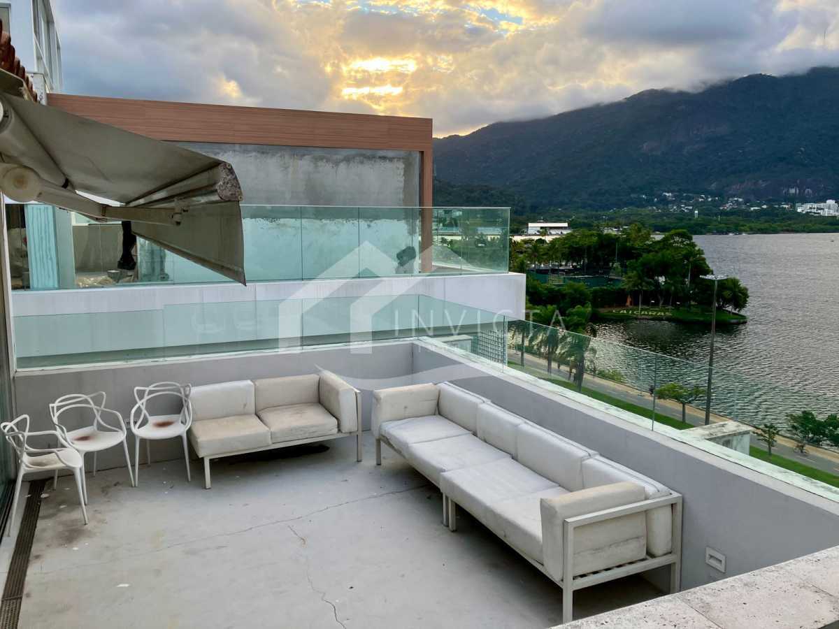 Conheça 6 do imóvel - Cobertura duplex reformada com vista Lagoa e Cristo - IPCO10001 - 9 6 - 9