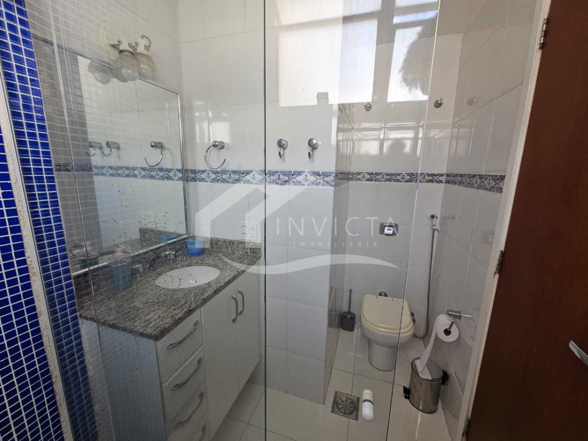 Ótima localização - EXCELENTE TRÊS QUARTOS COM VAGA NO CORAÇÃO DE IPANEMA!!!! - IPAP30122