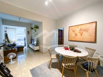 INCRÍVEL APARTAMENTO REFORMADO DE 2 QUARTOS NO LEBLON COM VISTA PARA O MAR!!! - IPAP20022