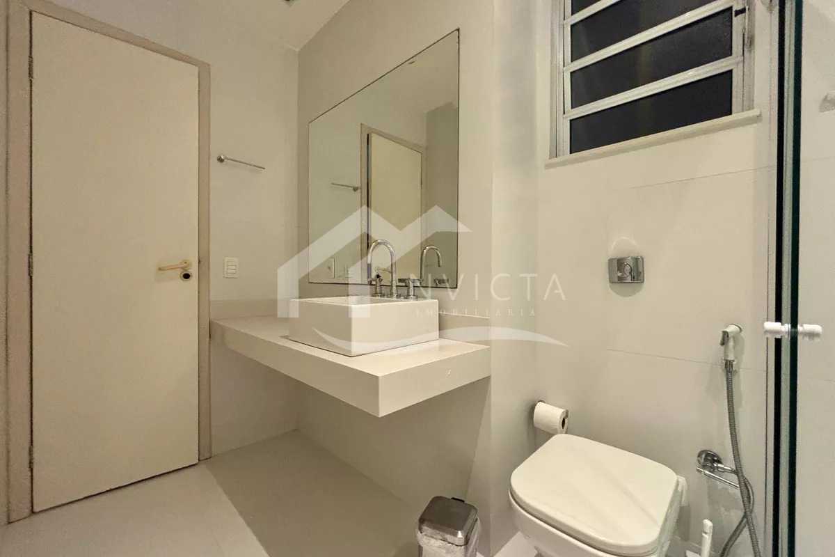 Banheiro social - 23