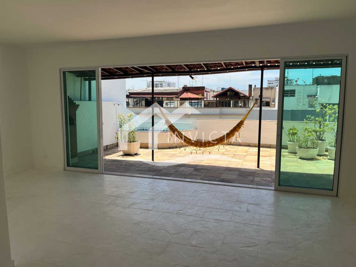 6950_G1748960960 - 25