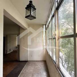 Imperdível - Amplo apartamento com varanda espetacular, a poucos passos de Ipanema! - RPAP30156
