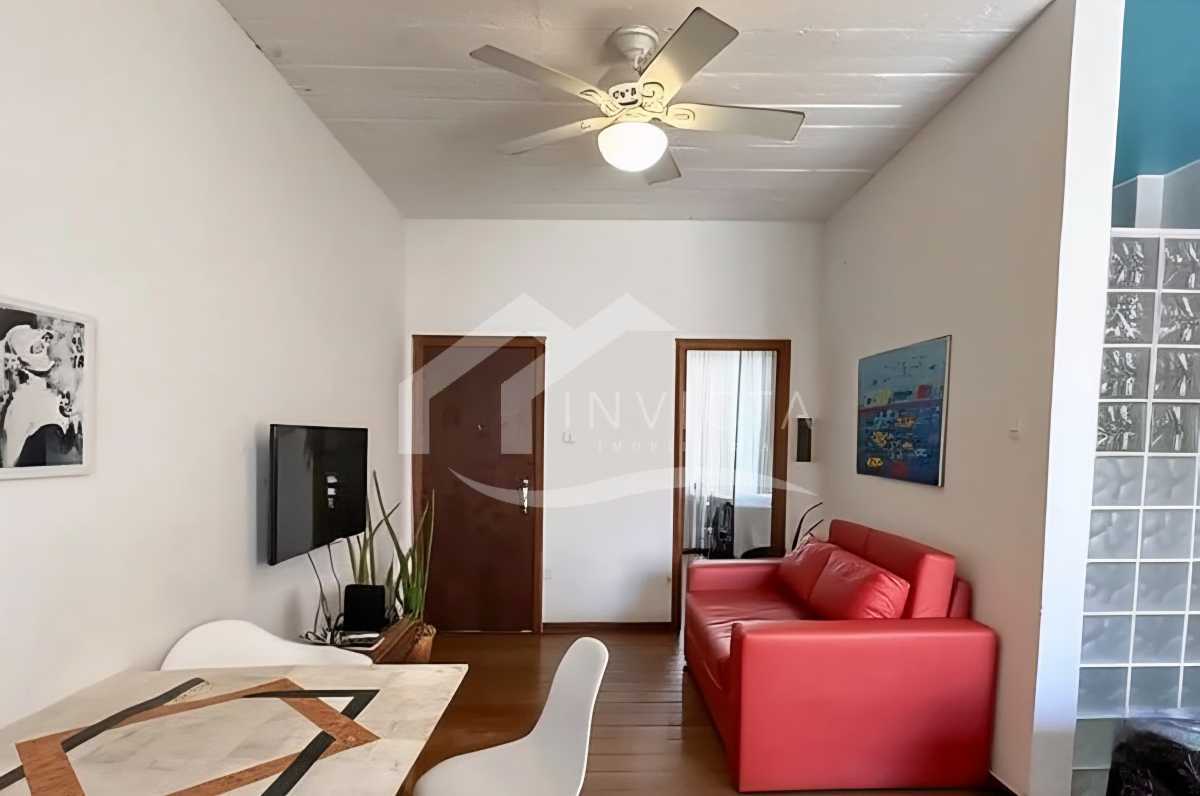 Conheça Sala do imóvel - Encantador sala e quarto (c/ suíte) mobiliado em prédio antigo de Ipanema - IPAP10023 - 3 Sala - 3