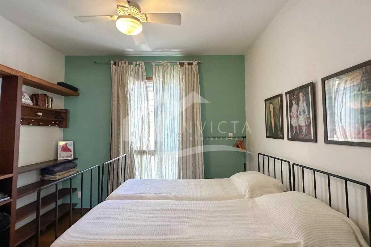 Conheça Suíte do imóvel - Encantador sala e quarto (c/ suíte) mobiliado em prédio antigo de Ipanema - IPAP10023 - 19 Suíte - 19