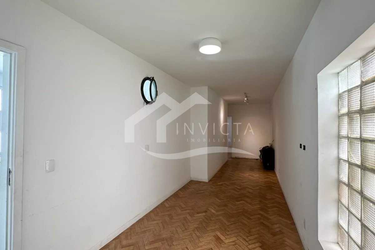 Corredor - 2º piso - 22