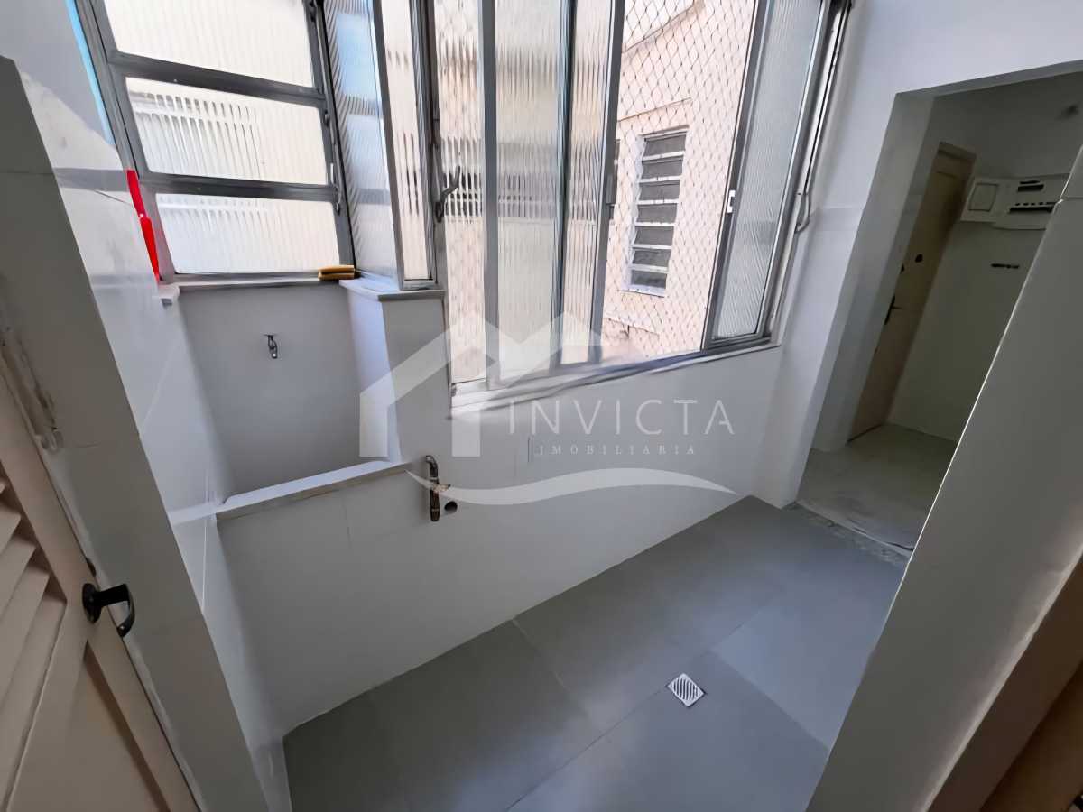 Conheça Área de serviço do imóvel - Oportunidade de 2 quartos com vaga em Ipanema! Não perca! - IPAP20037 - 18 Área de serviço - 18