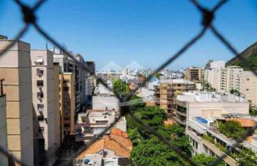 Imperdível - Excelente 2 quartos no coração de Copacabana com vista livre - FCAP21408