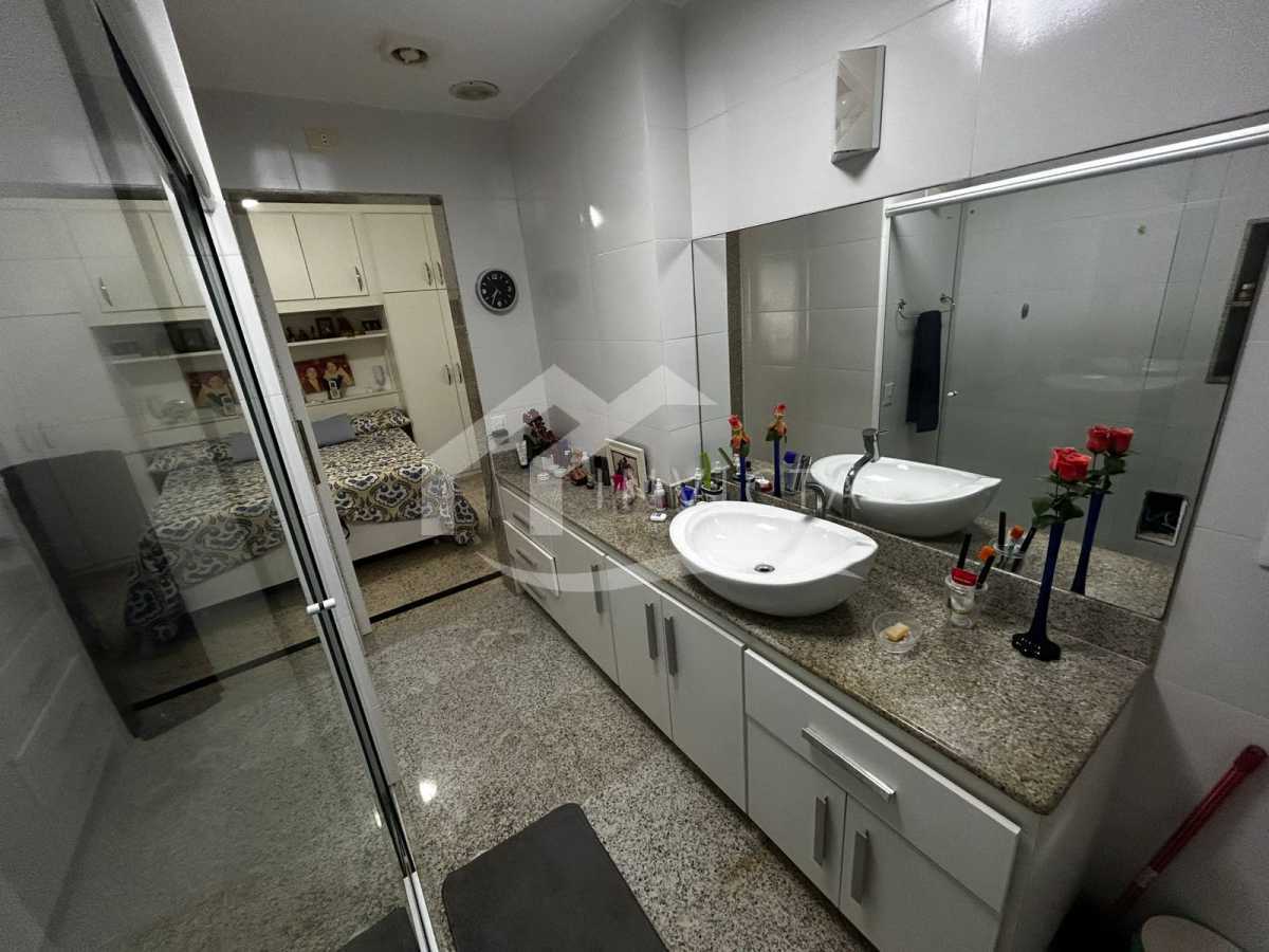 Conheça a0f757a2-6f70-4089-a623-66340c do imóvel - Amplo 3 Quartos com Suíte em Rua Nobre – Conforto e Localização Privilegiada - RPAP30171 - 15 a0f757a2-6f70-4089-a623-66340c - 15