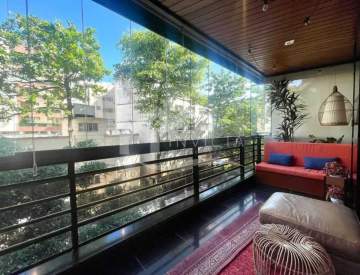 Imperdível - Excelente 2 quartos (1 suíte) com varanda e vaga escriturada em Ipanema - IPAP30039