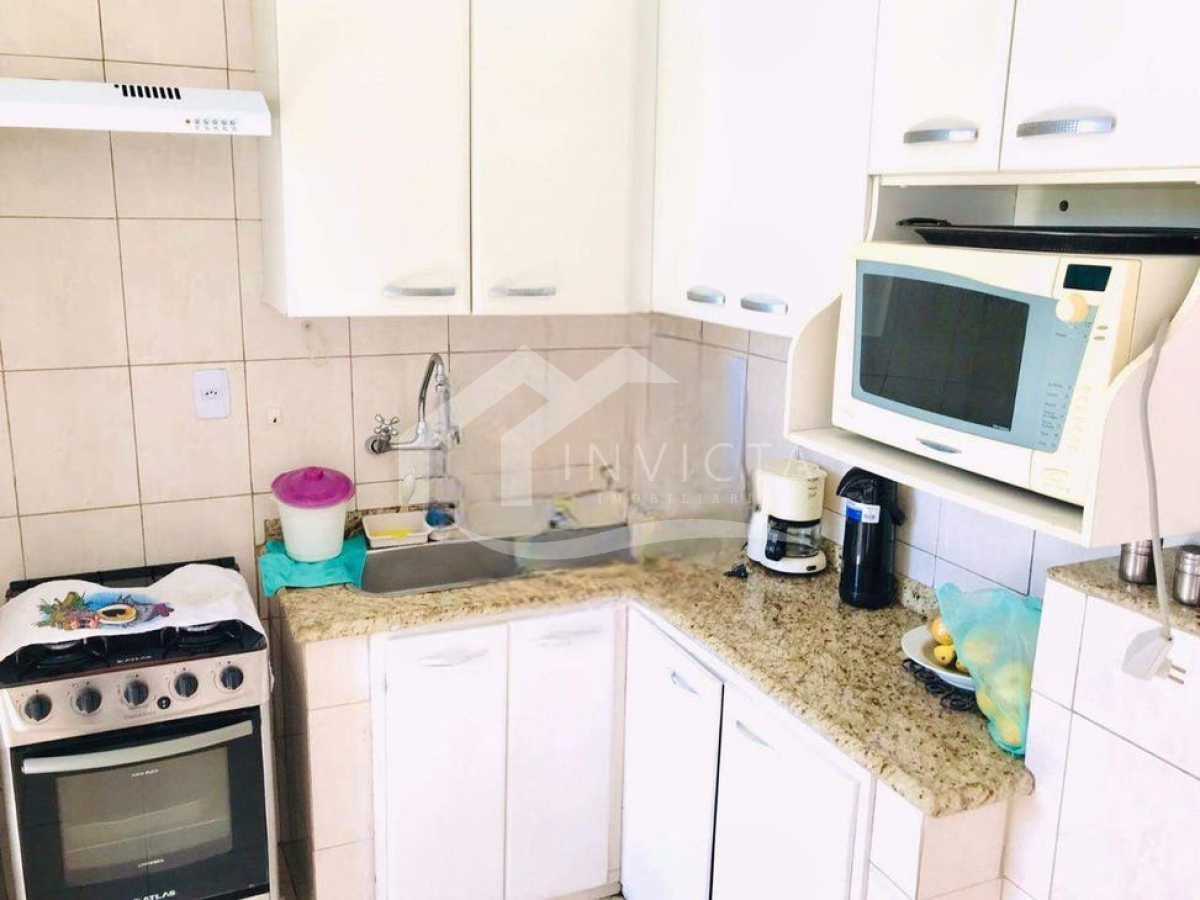 f7ecf9aaa4694f75b0cea7edc4a7a5 - 19