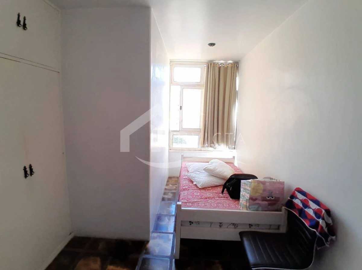 Conheça Quarto 2 do imóvel - Excelente 2 quartos com vaga escriturada em rua nobre de Copacabana - IPAP20045 - 16 Quarto 2 - 16