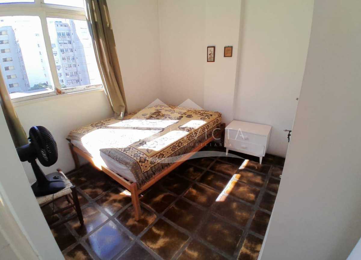 Conheça Quarto 1 do imóvel - Excelente 2 quartos com vaga escriturada em rua nobre de Copacabana - IPAP20045 - 10 Quarto 1 - 10
