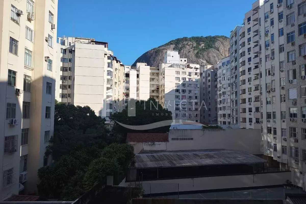 Conheça Vista do imóvel - 2 quartos com vista montanha em rua nobre de Copacabana - FCAP21428 - 1 Vista - 1