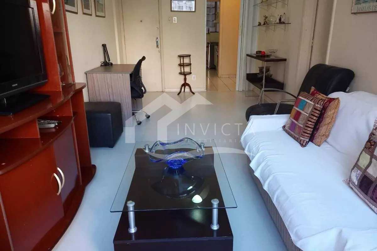 Conheça Sala do imóvel - 2 quartos com vista montanha em rua nobre de Copacabana - FCAP21428 - 3 Sala - 3