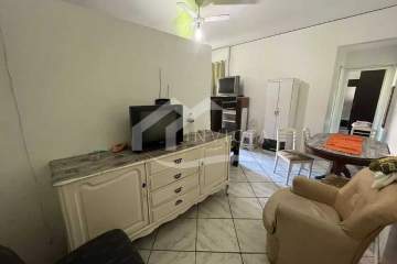 Ótima localização - QUARTO E SALA GIGANTE NO FINAL DO POSTO 5, MUITO BEM LOCALIZADO!!! - RPAP10115