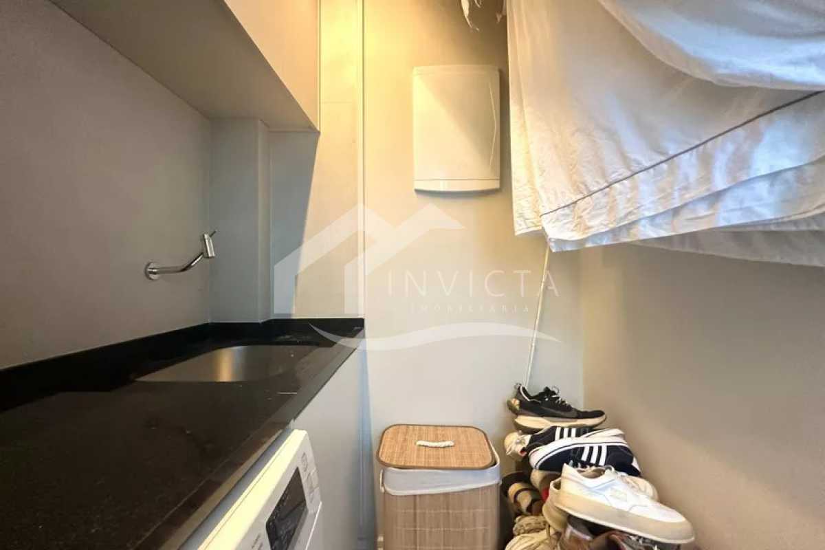 Conheça Área de serviço do imóvel - Fabuloso apartamento 2 quartos (2 suítes) com vaga na escritura em Ipanema! - IPAP30072 - 30 Área de serviço - 30