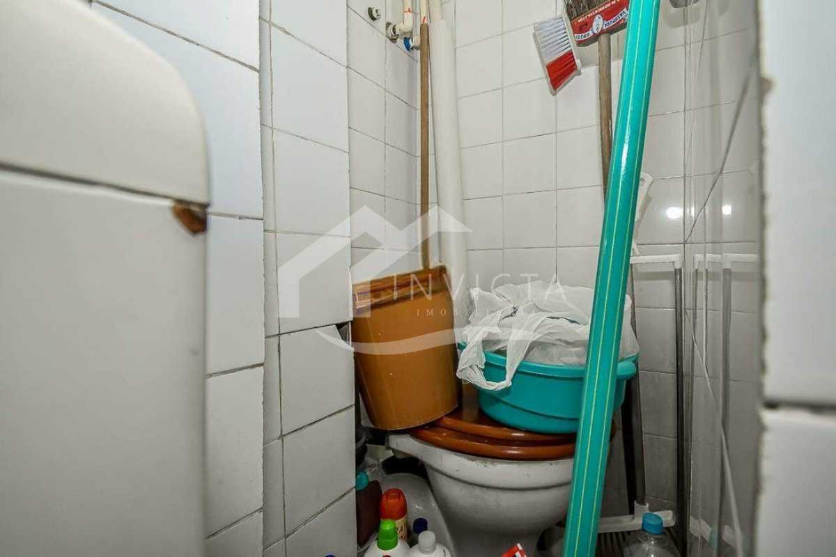 84e00de9d2c349deaf0a49baa2bbd2 - 22