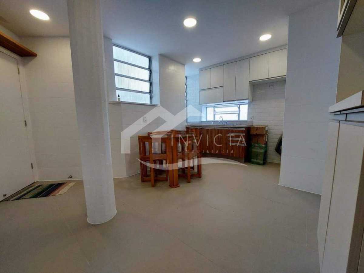 951ce4b85e024086bcaffe15f531e0 - 11