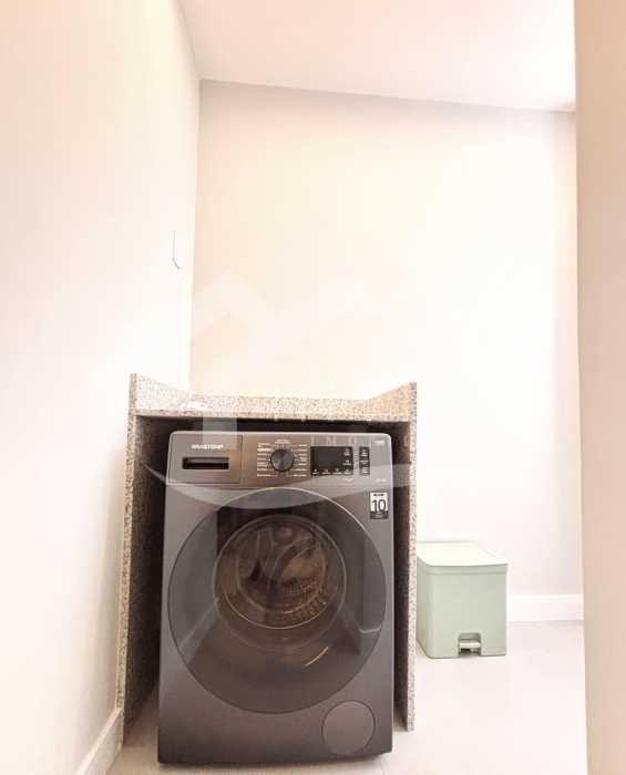 WhatsApp Image 2025-10-16 at 9 - 25