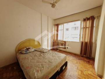 Ótima localização - Apartamento à venda Avenida Nossa Senhora de Copacabana, Copacabana, Rio de Janeiro - R$ 480.000 - FCAP10310