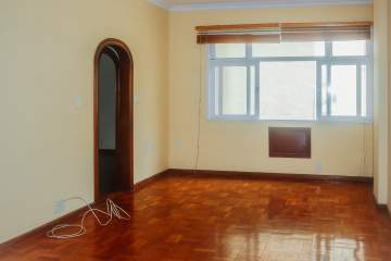 Imperdível - Excelente 3 quartos no posto 5!!! - FCAP30202